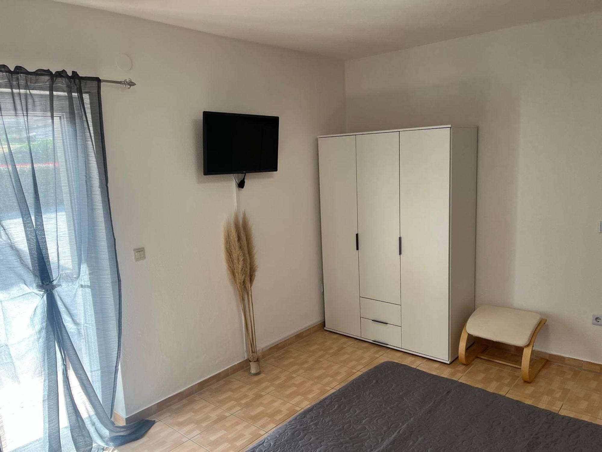 Apartments Marija Malinska Luaran gambar